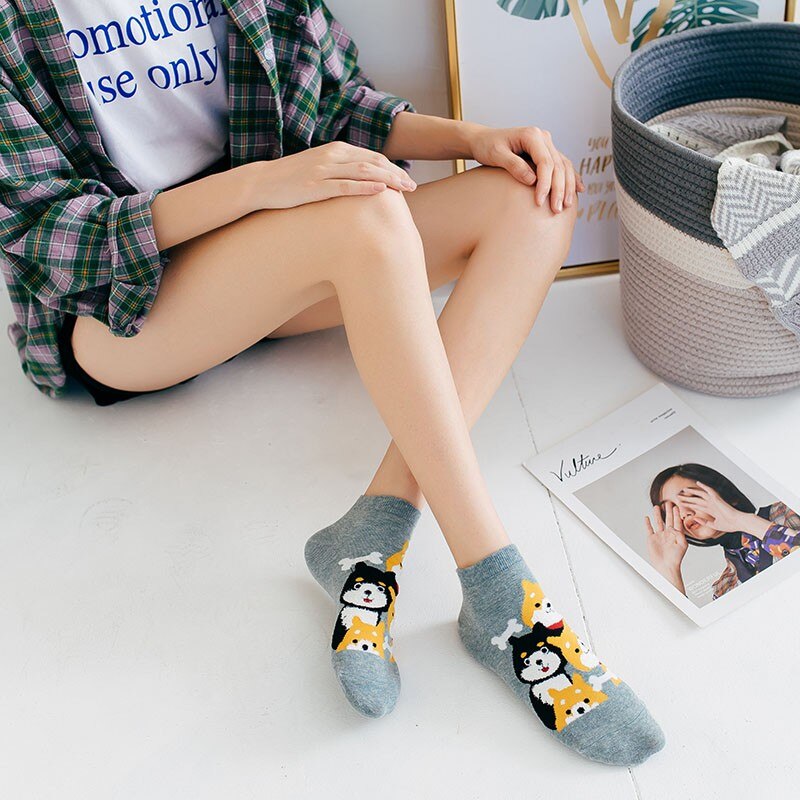 5 Pares Cute Shiba Inu Women Ankle Cotton Socks Japanese Cartoon Dogs Pattern Babae Mga Mag-aaral Kaswal Nakakatawa Masaya Maikling medyas