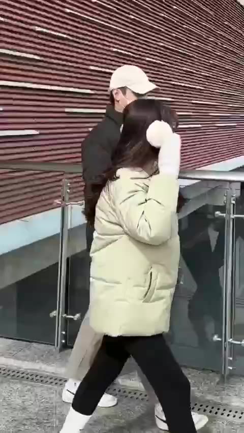 ÁO PHAO BÉO NAM NỮ CÓ BIGSIZE TẶNG KÈM MŨ LÔNG THÁO RỜI | BigBuy360 - bigbuy360.vn