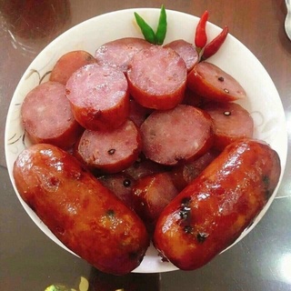 Lạp xưởng tươi