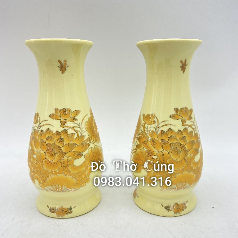 Lọ huệ cắm hoa thờ màu vàng ngà