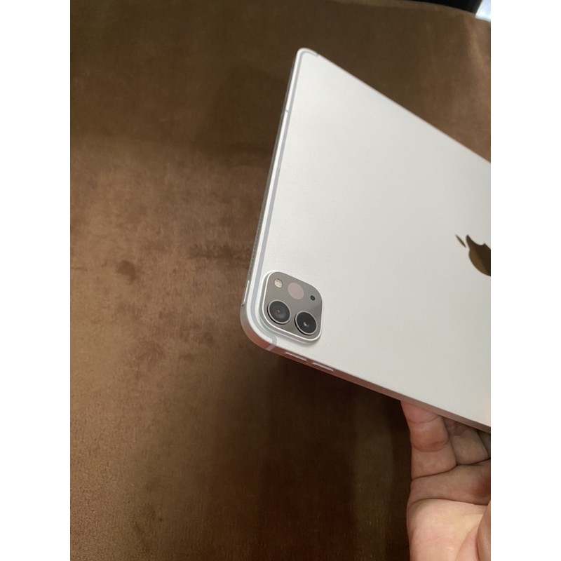 IPad pro 12.9 gen 4 sử dụng sim 4G và wifi 128GB màu trắng | BigBuy360 - bigbuy360.vn