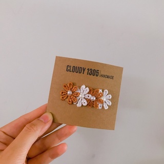 Kẹp tóc hoa cúc phối 2 màu trắng nâu