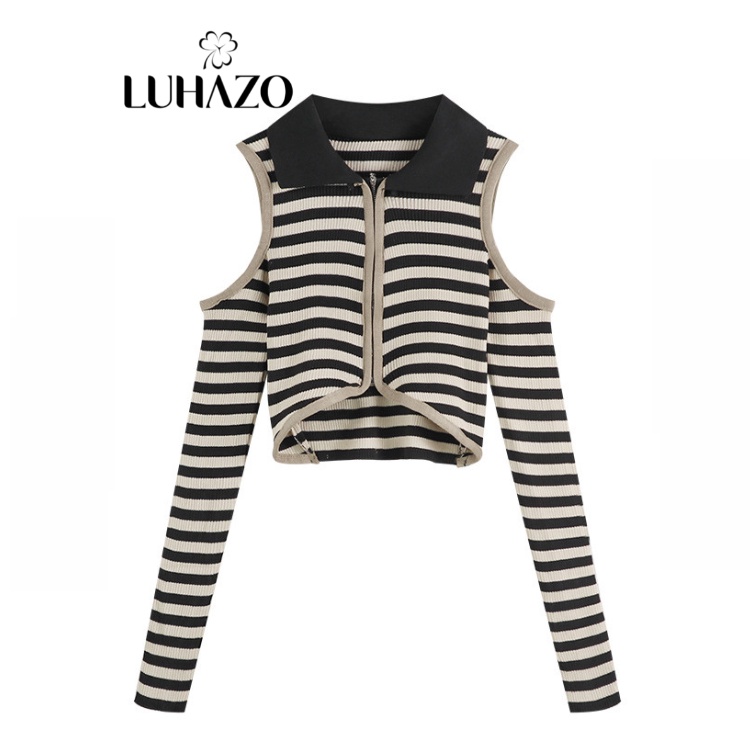 Áo croptop tay dài len thun dệt kim cổ polo hở vai có khóa kéo LUHAZO họa tiết kẻ sọc đen trắng tôn dáng B-00