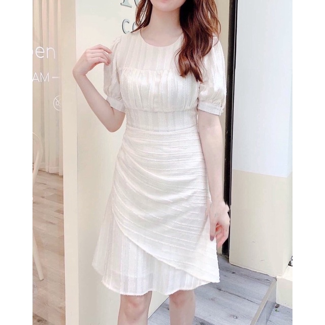 [Jamela] Đầm dự tiệc cổ tròn gân thêu tà xếp ly hai tầng hàng thiết kế cao cấp | BigBuy360 - bigbuy360.vn