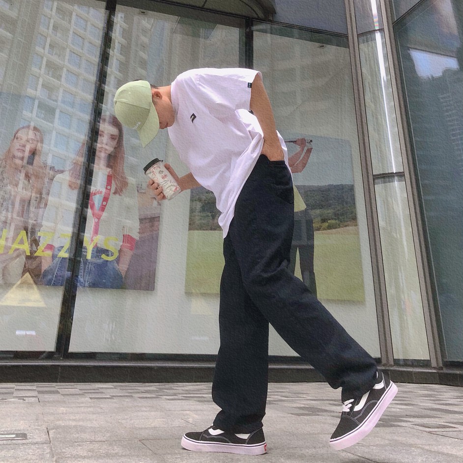 Quần FF BLACK MYSTERY BAGGY JEANS | BigBuy360 - bigbuy360.vn