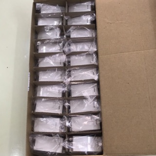 Hộp 20 hạt công tắc 1 chiều - có dạ quang series A8 Nival