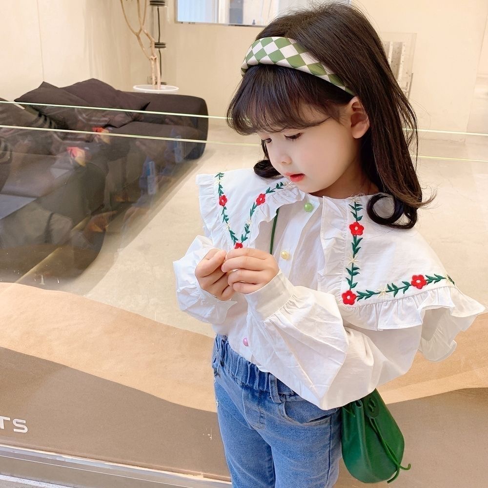 Áo sơ mi trắng dài tay rộng cổ thêu hoa cho bé gái  N01131