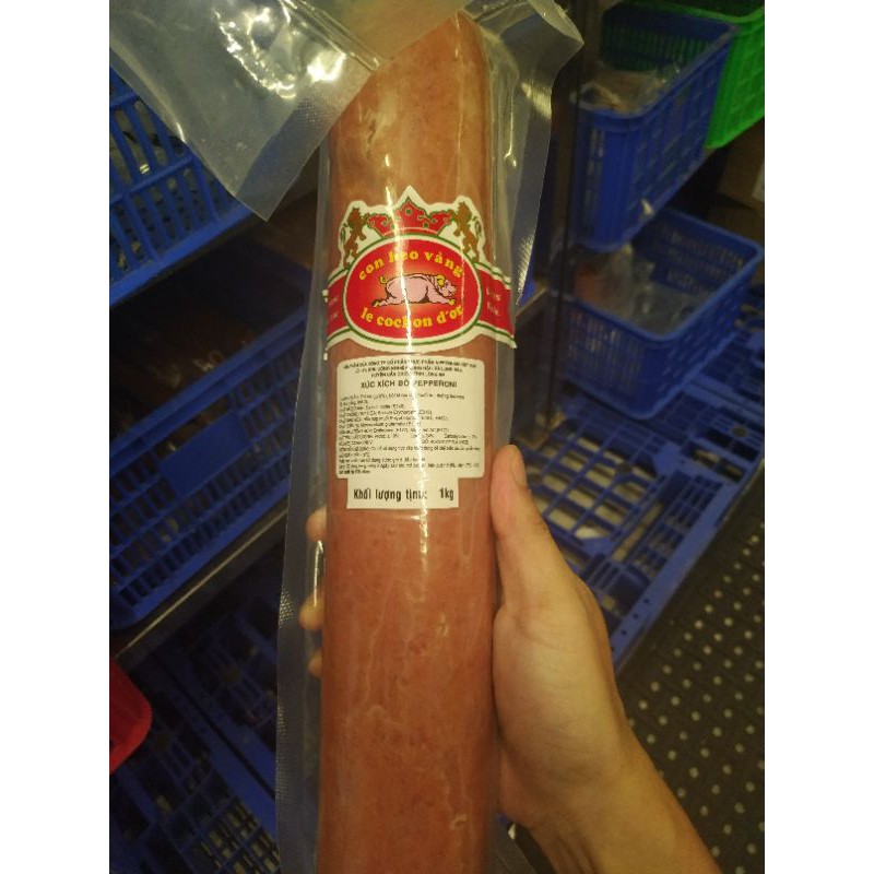 Xúc xích bò pepperoni - CON HEO VÀNG - NIPPONHAM - 1KG/TÚI