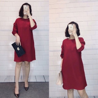 Váy xuông đỏ mẹ và con