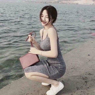 Váy ôm 2 dây xẻ đùi