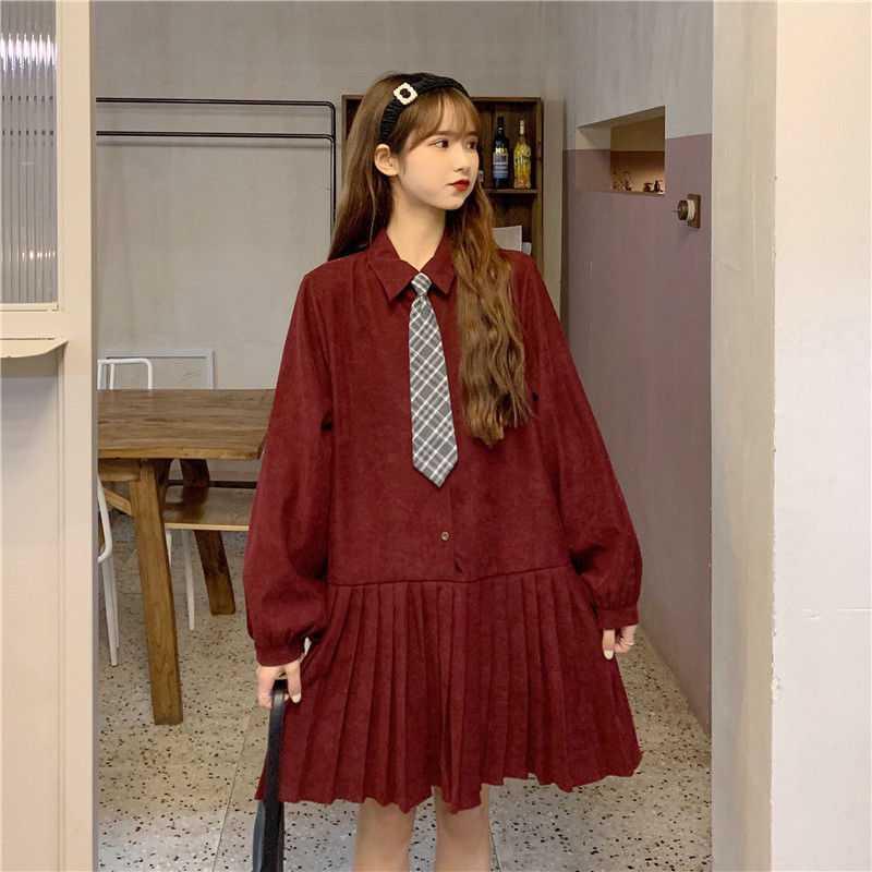 Set đầm tay dài dáng rộng thiết kế kiểu chân váy tennis + cà vạt ca rô + áo ghi lê dáng rộng thời trang