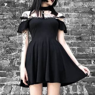 Đầm lolita phong cách Gothic