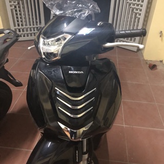 Mặt Nạ 3 Vạch Cho SH 2017-2018