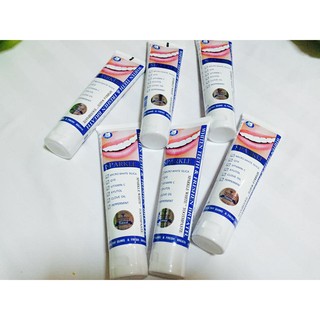 Kem đánh trắng răng Thái Lan