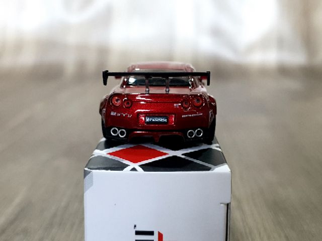 Xe Mô Hình Pandem Nissan GT-R R35 GT Wing Lava 1:64 MiniGT ( Đỏ #92)