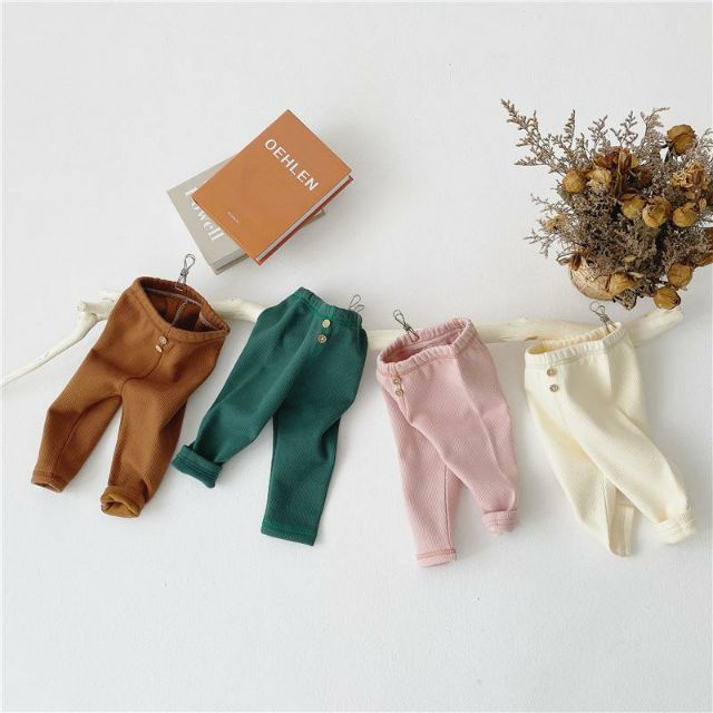 Quần legging 2 nút