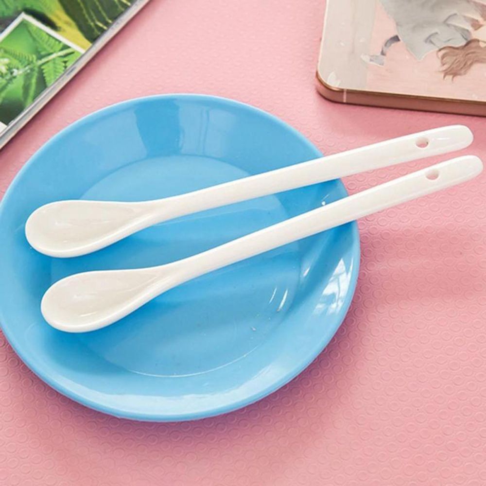 Muỗng cà phê bằng gốm sứ màu trắng
