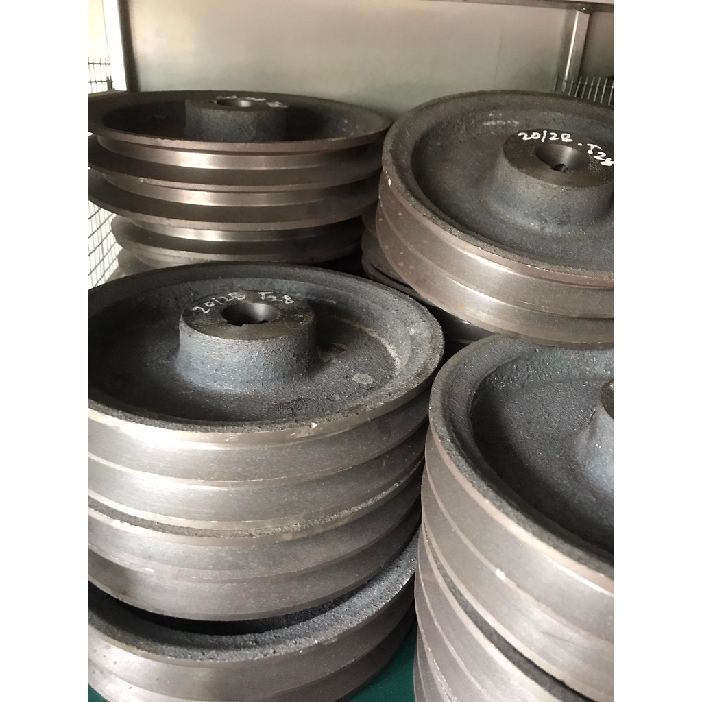 BuLy Gang 200mm 2 Rãnh B lỗ trục 24 - 28 Bánh Xe Cao Su BL200/2B