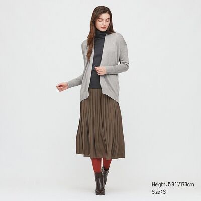 Áo khoác len  U.N.Q.L