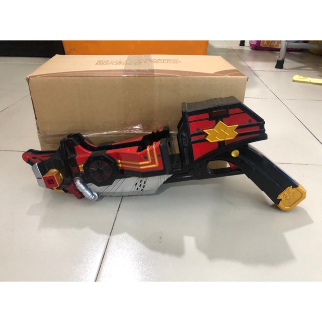 Đồ chơi siêu nhân Shikenger theo set