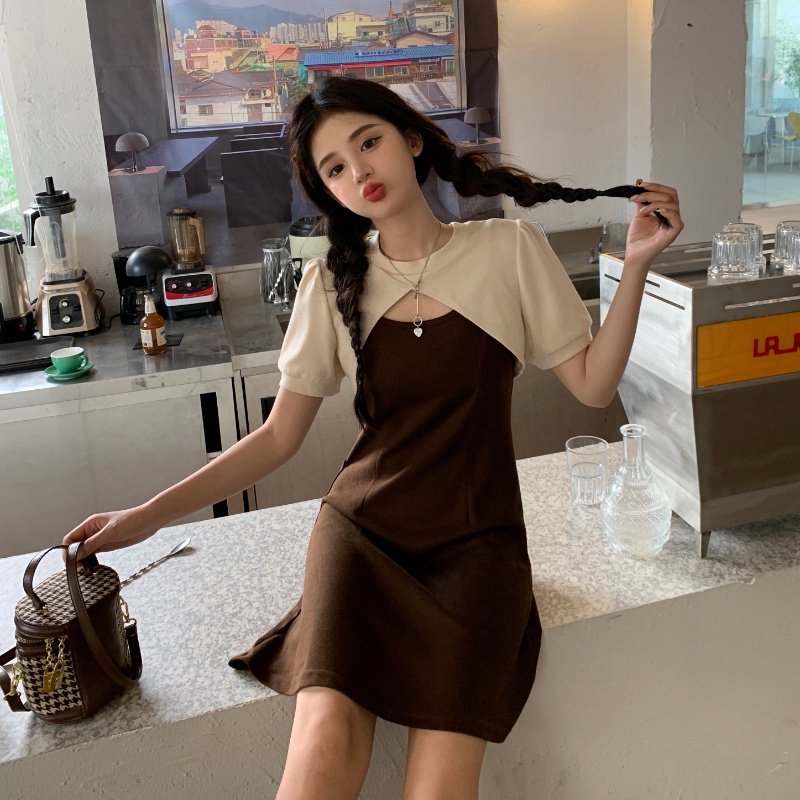 Set đầm hai dây + áo khoác kiểu ngắn tay Perty thời trang dành cho nữ