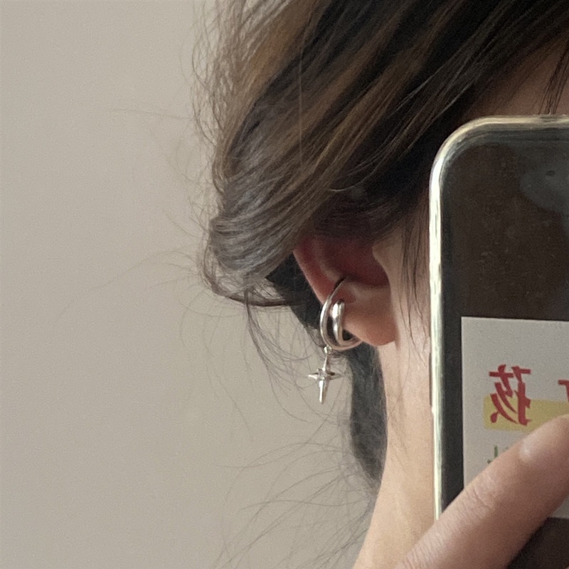 Thiết Kế Kẹp Xương Tai Không Cần Lỗ Tai Ngôi Sao Nhỏ Đơn Giản ins
