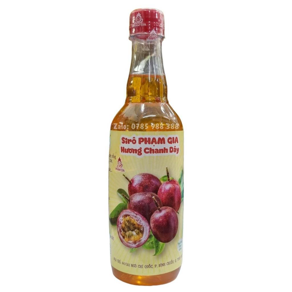 SIRO PHẠM GIA CÁC HƯƠNG DÂU, CAM, ĐÀO, CHANH DÂY, DỨA CHAI 550ML
