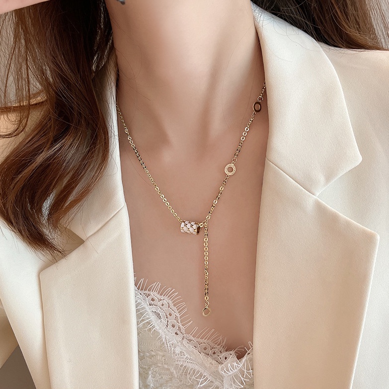 [Augustcloth | AugustJewelry] Dây chuyền/ vòng cổ hợp kim hình trụ caro