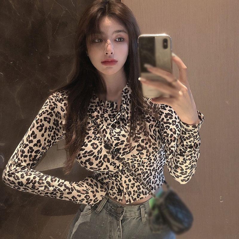 Áo dài tay họa tiết da báo phong cách sành điệu cho nữ