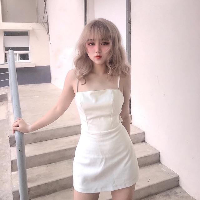 Đầm ôm Chou Dress hai dây hở lưng siêu sexy vải bố thái dày dặn from chuẩn có mút ngực kèm lót trong ko lộ kèm ảnh thật | BigBuy360 - bigbuy360.vn
