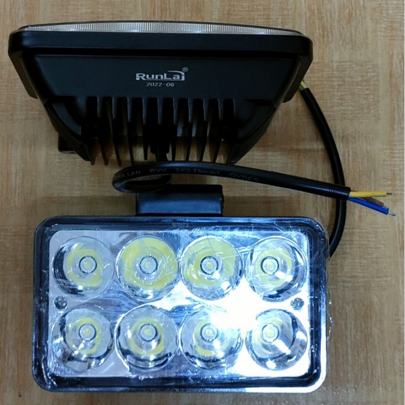 Đèn LED RunLai 8 bóng trợ sáng , giá 1 cặp 2 cái