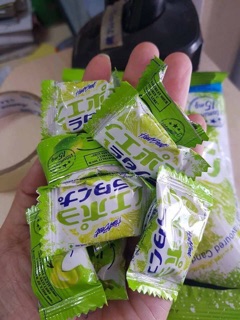 Kẹo chanh muối Thái 120g