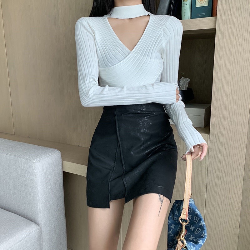 Áo Choker Len Dệt Đan Chéo Croptop Tay Dài ELAVISTA