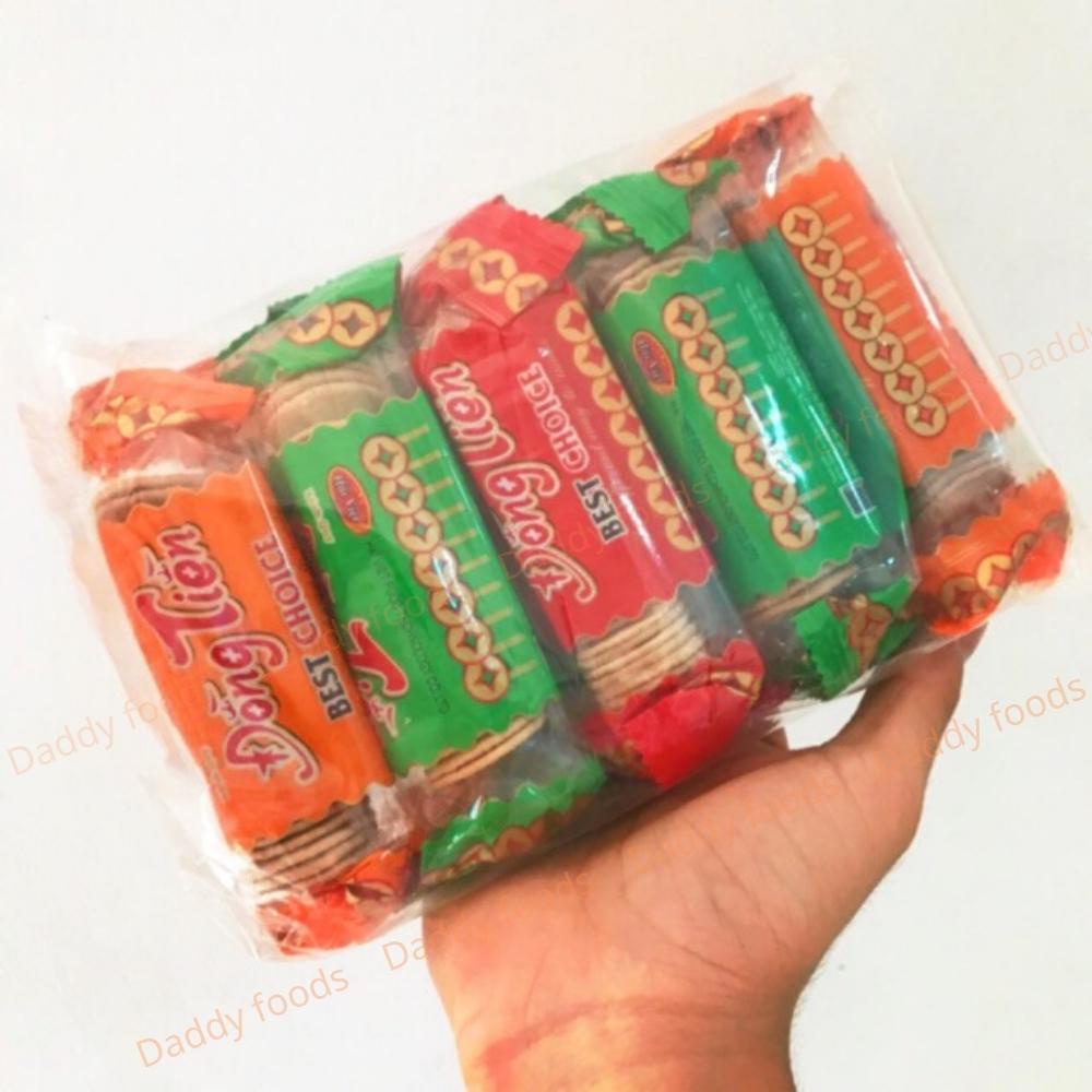 Bịch 10 gói bánh quy đồng tiền, đồ ăn vặt thơm ngon.