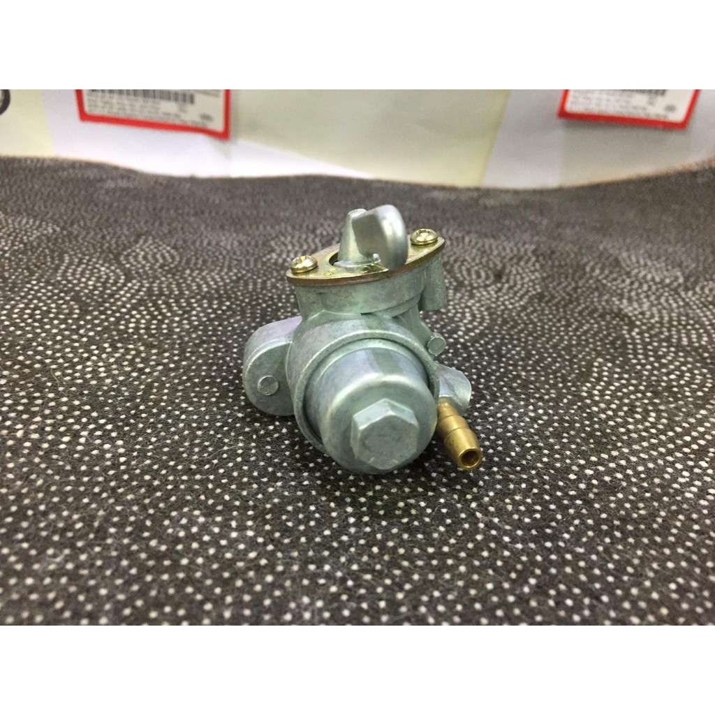 Honda 67: khóa xăng cho bình xăng lớn xe 67- 72- mã 02