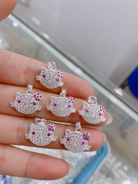 Mặt mèo kitty bạc ta nmj