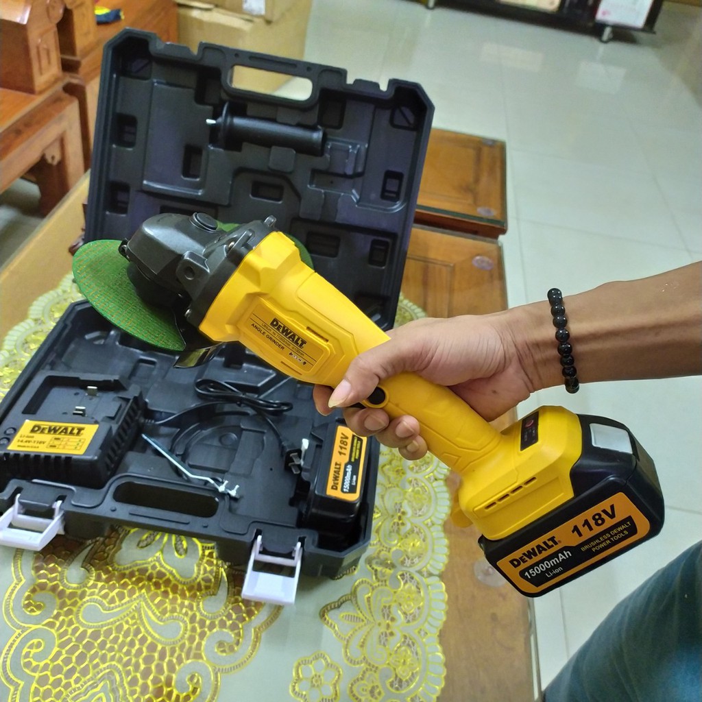 Máy mài Dewalt 118V chạy bằng pin tặng 5 lưỡi cắt sắt