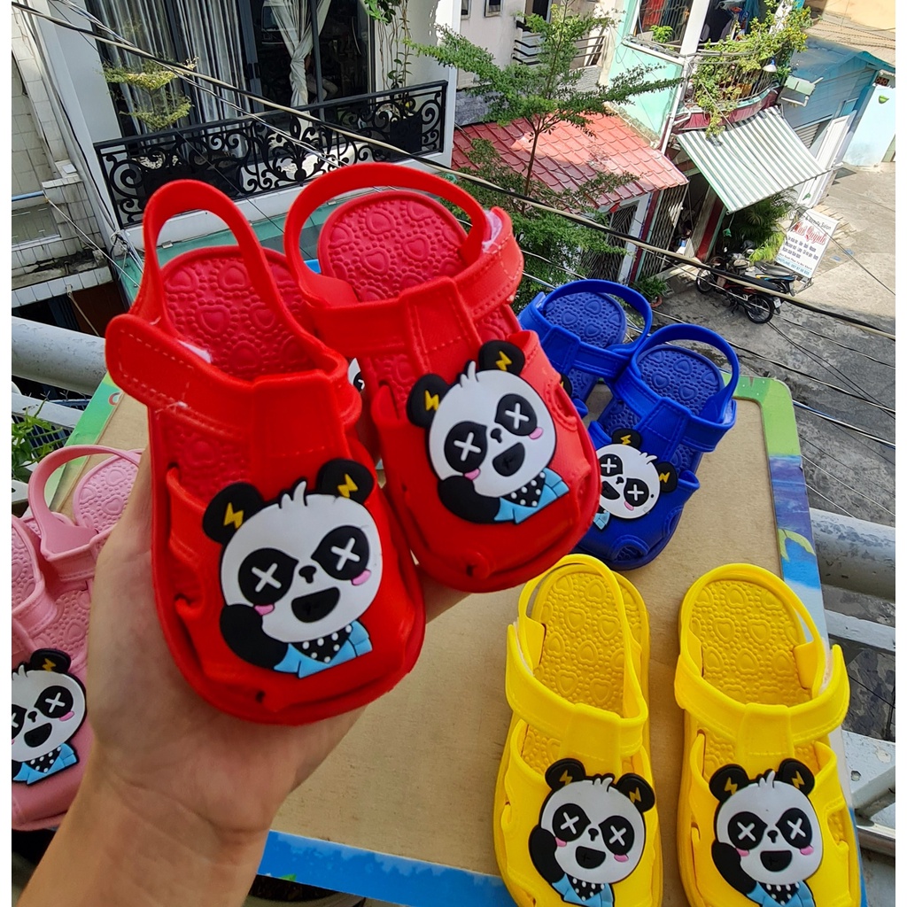 Giày quai dán gấu trúc đen chất liệu cao su siêu nhẹ cho bé trai bé gái