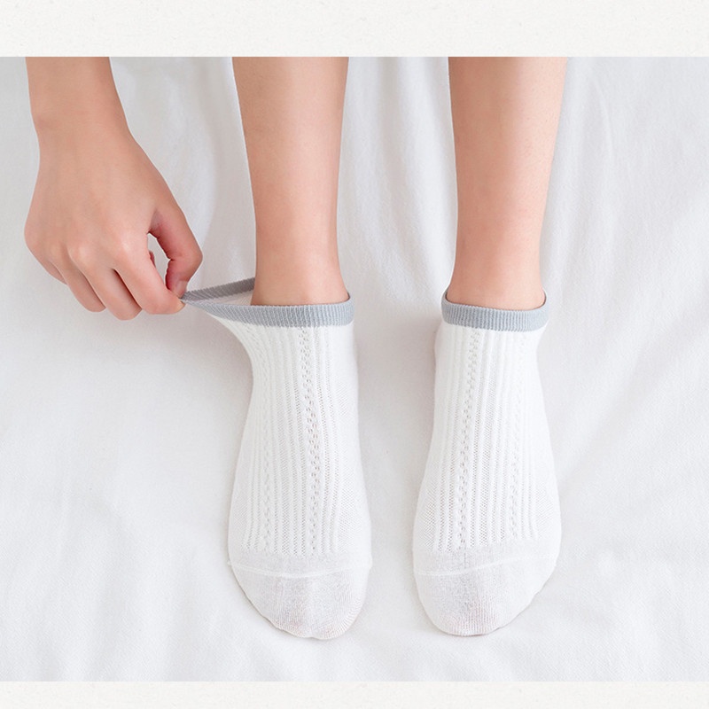 1 Đôi Vớ Ngắn Bằng Vải Cotton Họa Tiết Kẻ Sọc Màu Kẹo Ngọt Thoáng Khí Chống Trượt Dành Cho Nữ