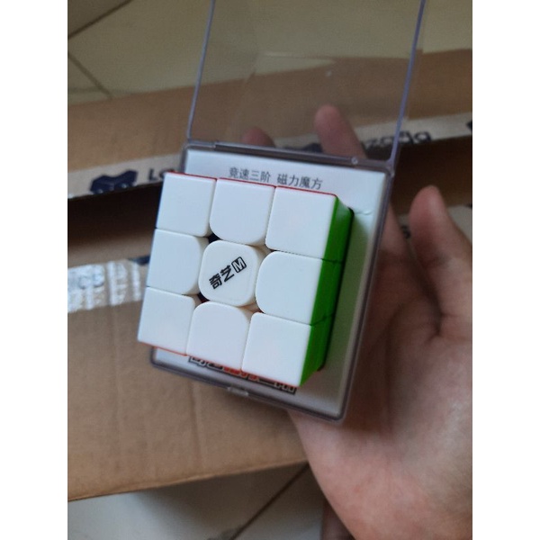 Rubik 3x3 QiYi MS Magnetic Stickerless Rubik 3 Tầng