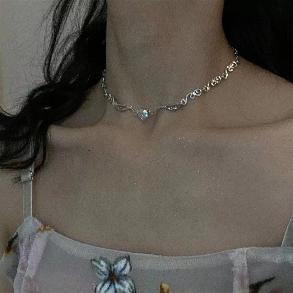 Vòng Cổ Choker Hình Đôi Cánh Thiên Thần Đính Đá Siêu Lấp Lánh