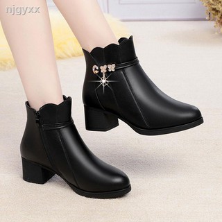 Giày boots da thời trang cho phụ nữ trung niên