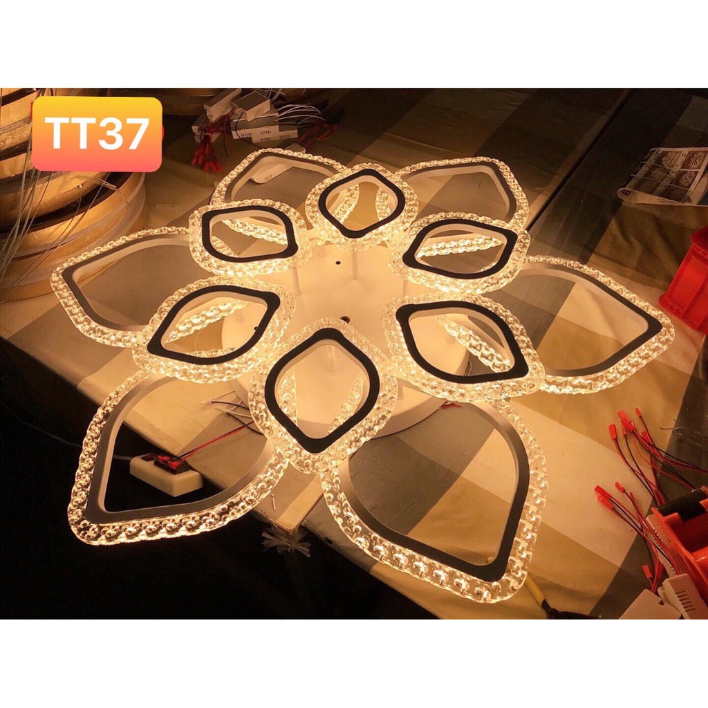 ĐÈN MÂM LED ỐP TRẦN MICA NHIỀU CHẾ ĐỘ ÁNH SÁNG CÓ ĐIỀU KHIỂN TIỆN LỢI TRANG TRÍ PHÒNG KHÁCH TIỆN NGHI CHO GIA ĐÌNH BẠN