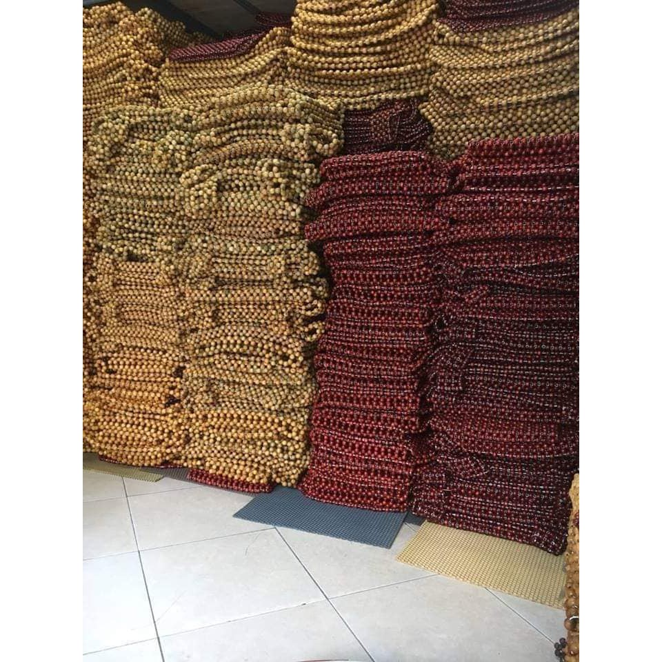 Lót ghế hạt gỗ thông đan hoa cho ô tô