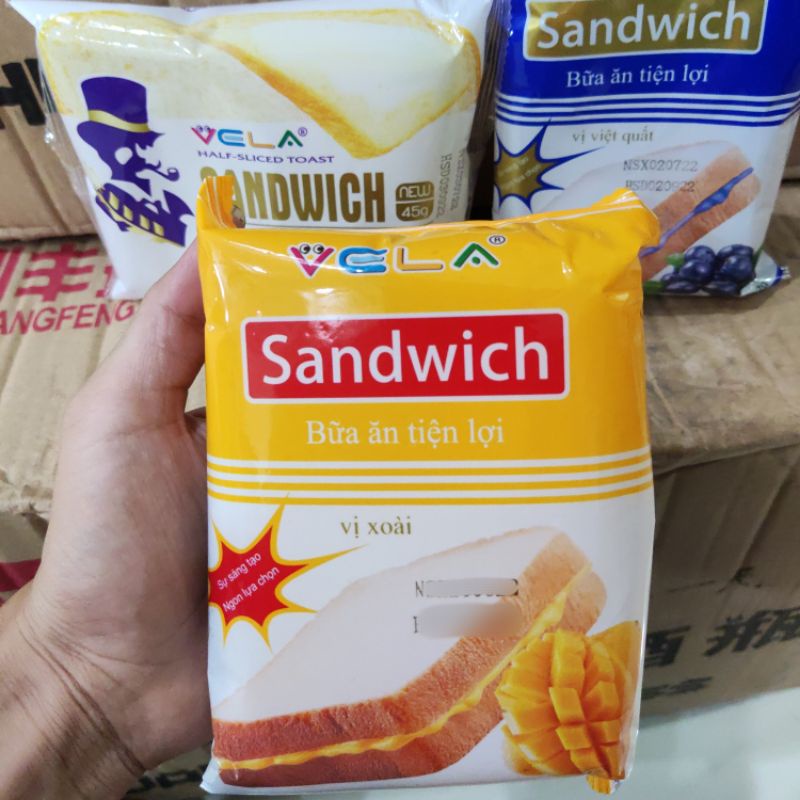 Bánh mì Sandwich nhân sữa chua tươi Vela 45gr 3 vị