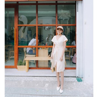 ĐẦM DÁNG DÀI RÚT DÂY EO