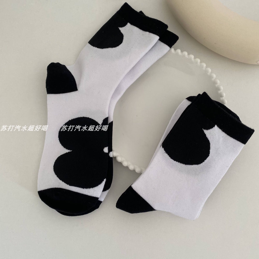 Vớ Nữ Họa Tiết Sọc Trắng Đen Đơn Giản