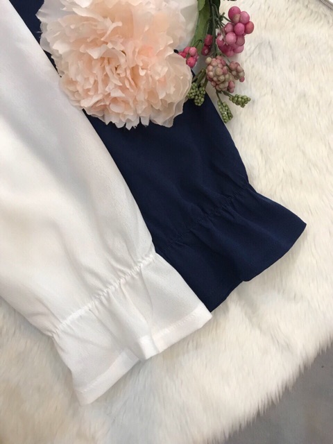 Sơ mi thêu hoa nổi