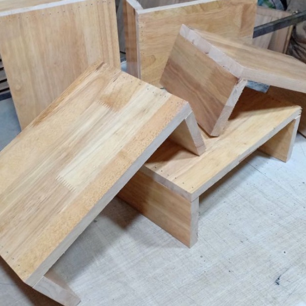 Ghế đẩu ngồi xổm, ghế gỗ để chân văn phòng GIÁ RẺ | BigBuy360 - bigbuy360.vn