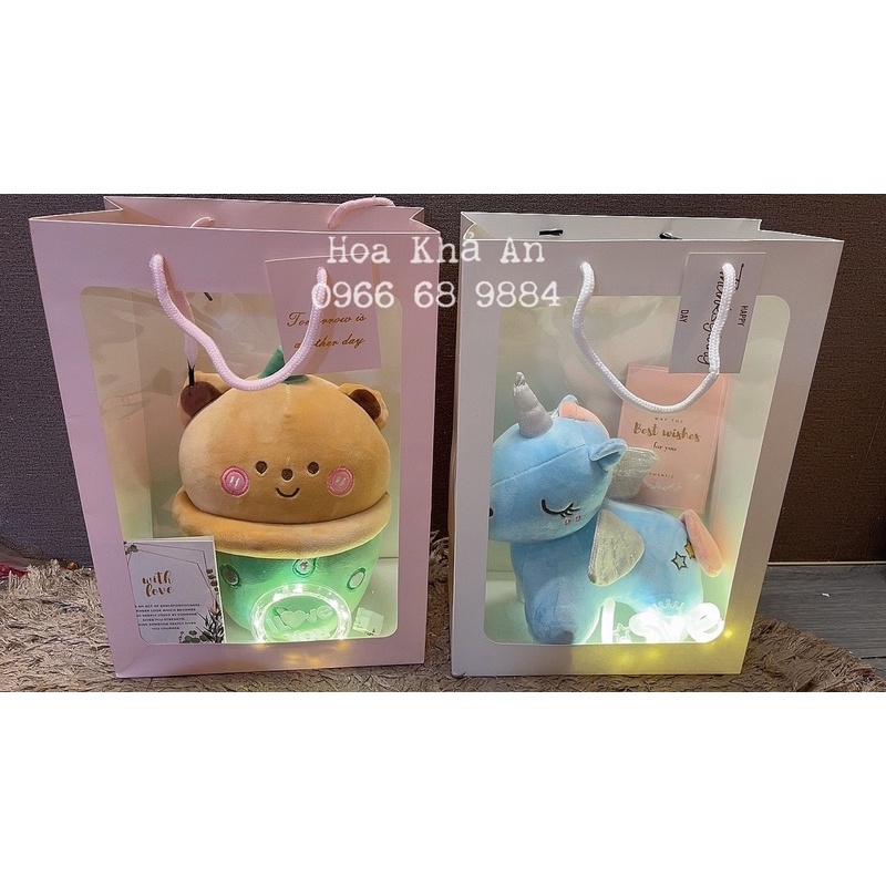 (Combo quà tặng) Set Gấu bông tặng Túi, Đèn, Thiệp cực xịn. Kích thước túi 15x25x35cm